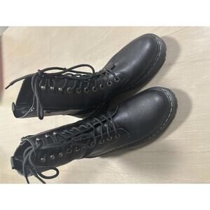 Respect Yourself Black Platform Combat Style Women Boots 41 EU size